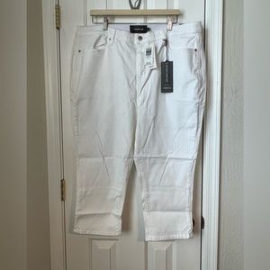 Torrid, premium skinny, crop jeans, white size 20